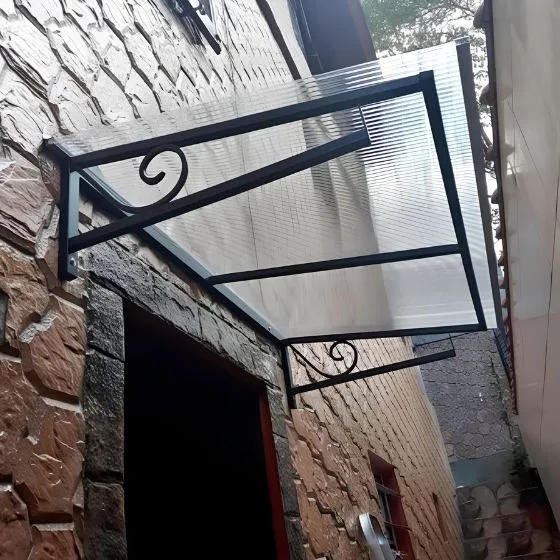 Toldo Fixo de Policarbonato