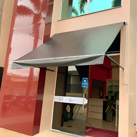 Manutenção de Ajuste De Toldo Cortina Transparente Em Saltinho