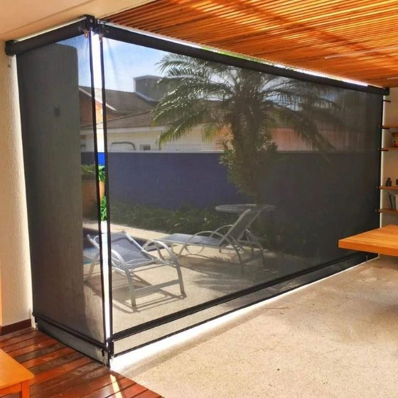 Toldo Retrátil de Tela Screen motorizado em sacada